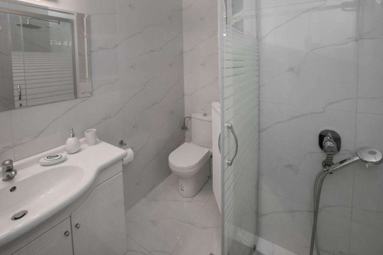 Upscale Luxury Athens Renovated Dream Home In One Of The Most Favorable Locations By National Gardens, Zoo & Hellenic Parliament In Syntagma And Stylish Exquisite Kolonaki Neighborhood ภายนอก รูปภาพ